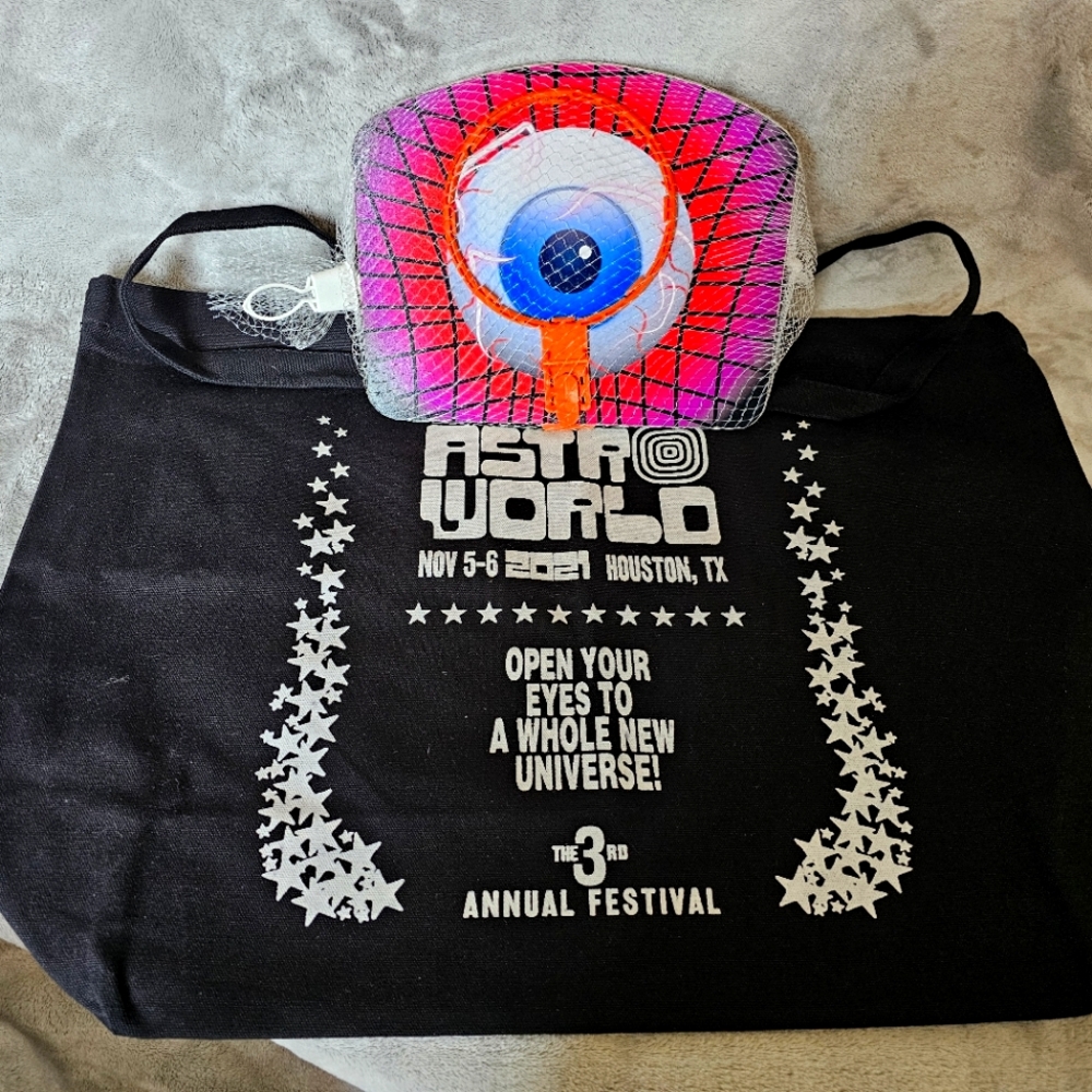 Travis Scott Astroworld Merch Bundle; Tote Mini Basketball Hoop Houston Concert